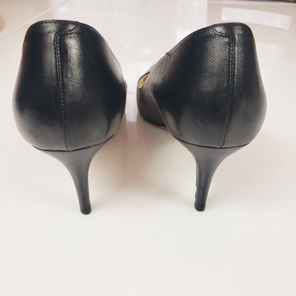 Jimmy Choo black pumps. - Picture 4 of 5